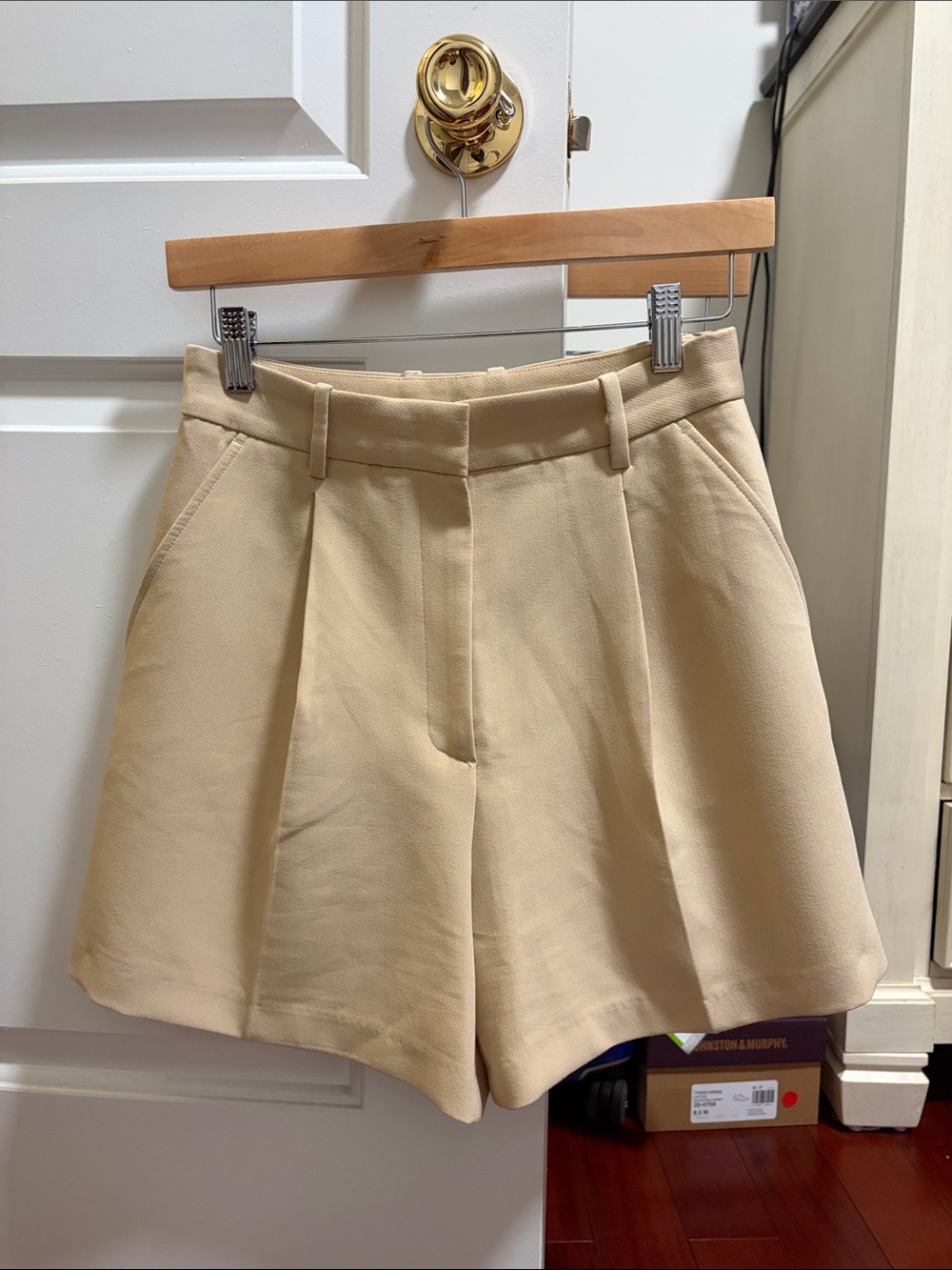 Zara Cream High-Waist Pleated Bermuda Shorts
